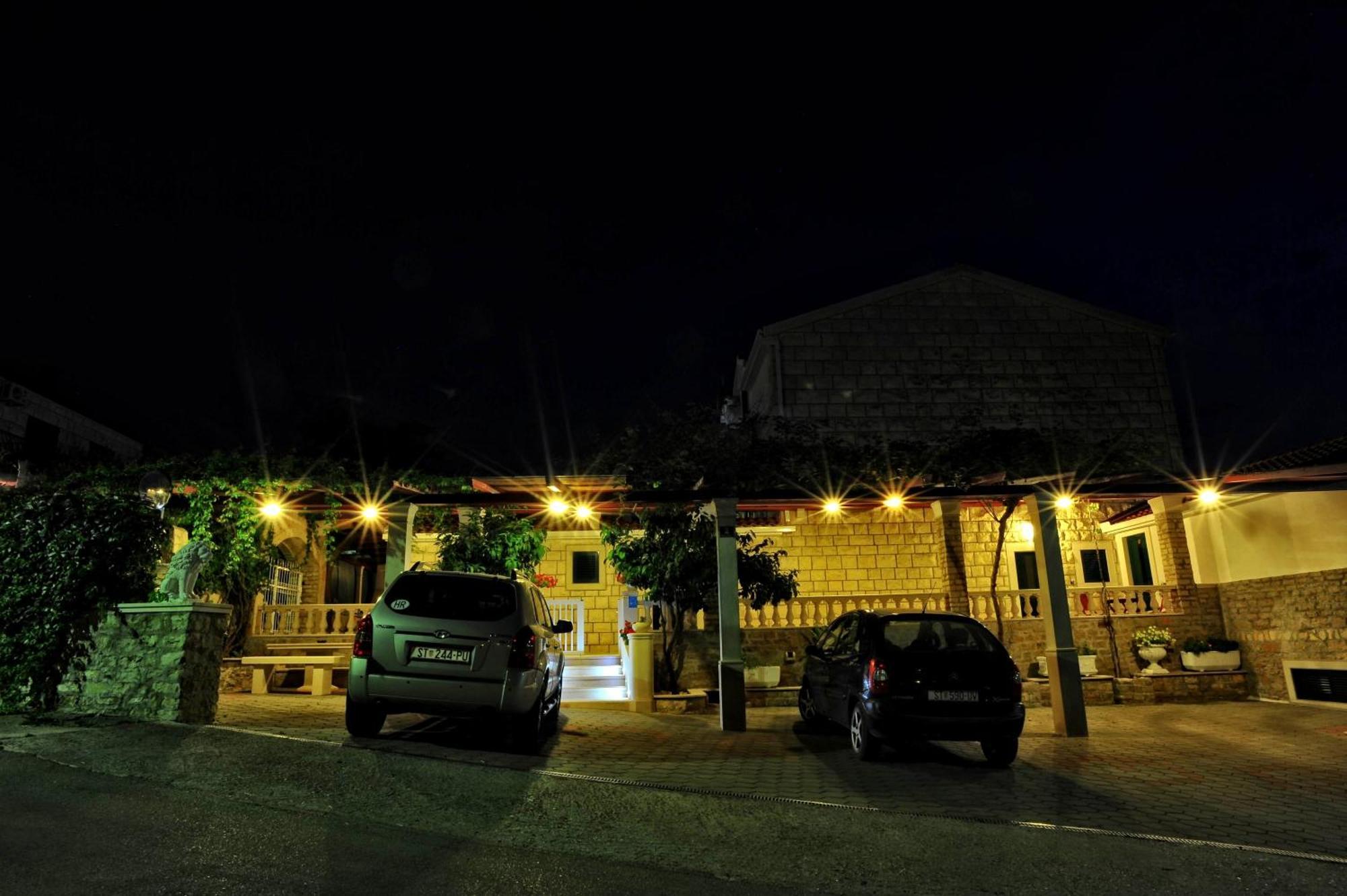 Villa Anni Sutivan Zimmer foto