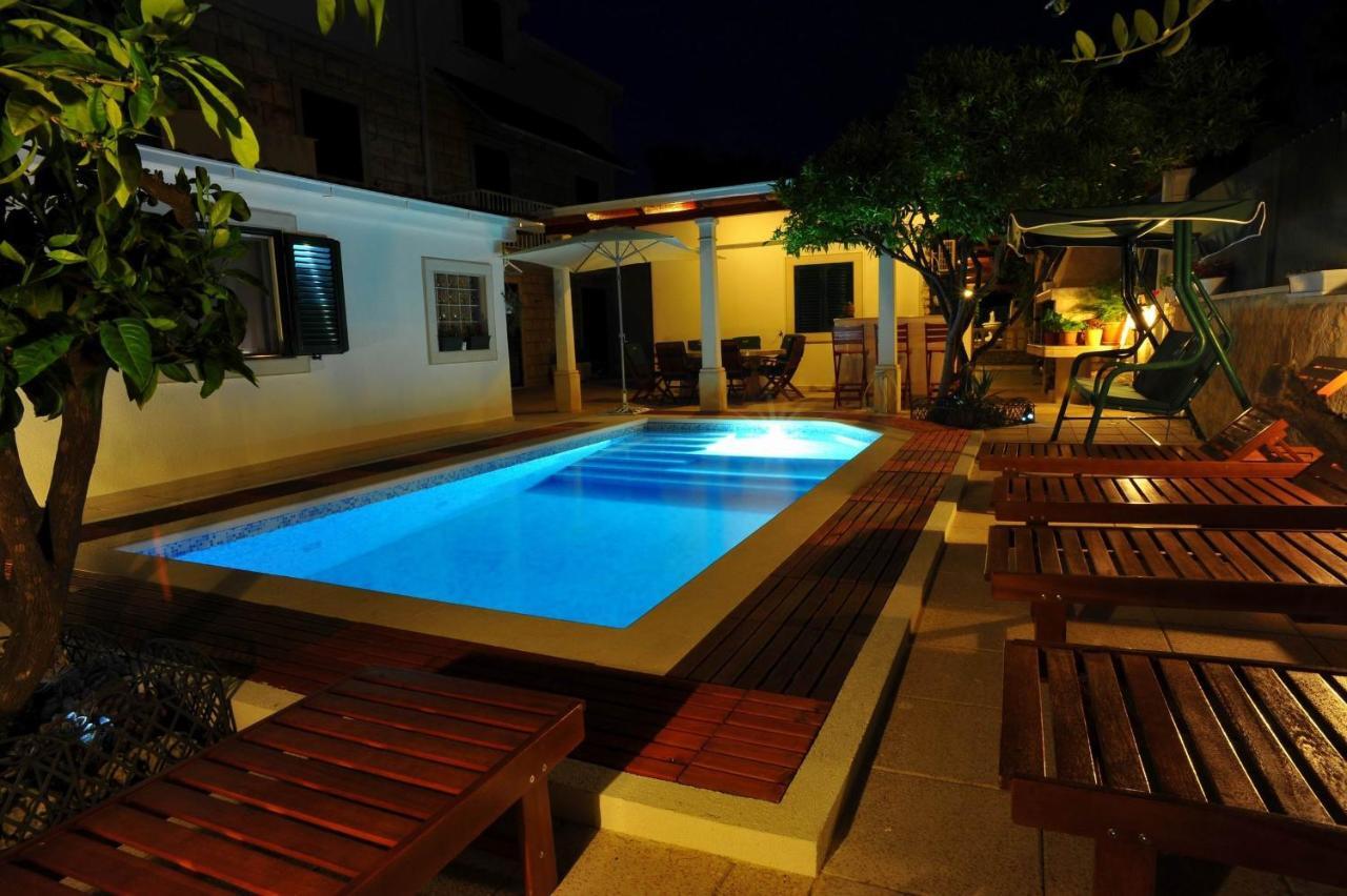 Villa Anni Sutivan Exterior foto